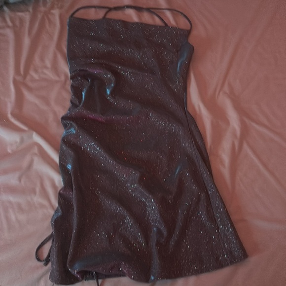 Cowl neck glitter mini dress - Picture 3 of 6